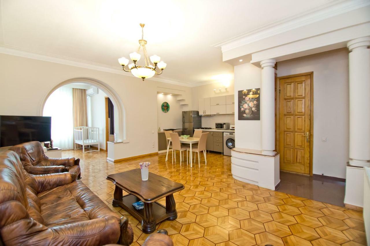 Seaside Luxury Apartment Batumi Zewnętrze zdjęcie